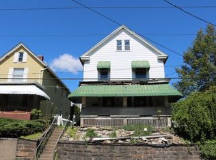 121 S 4th St, Youngwood, PA 15697