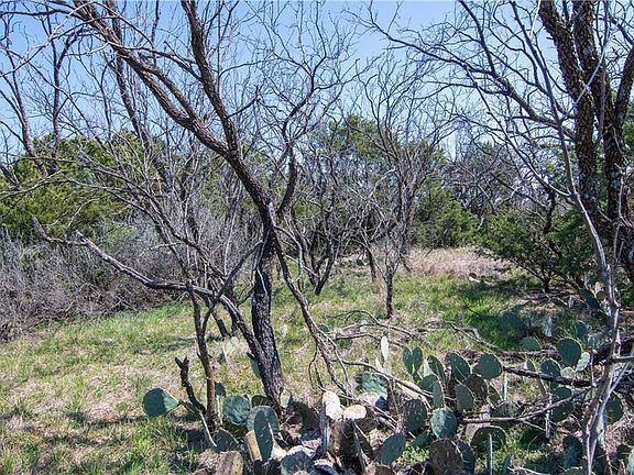 3rd image of 190 Western Trl