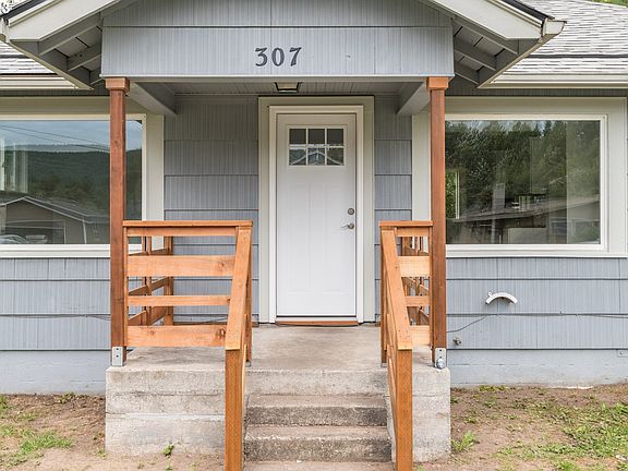 4th image of 307 Kirby Ave SE