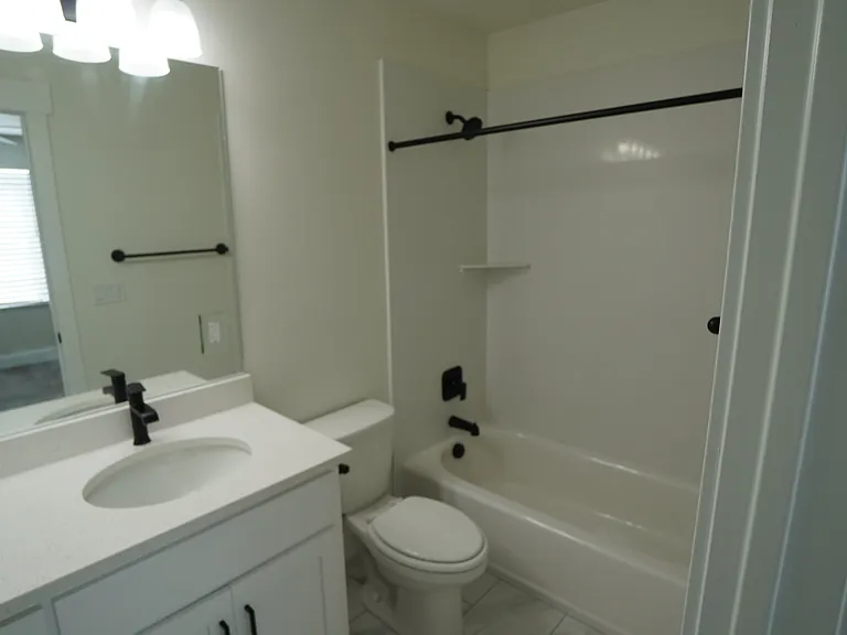 1565 S 150 W — Photo 20