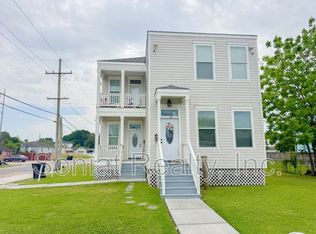 9000 Edinburgh St, New Orleans, LA 70118