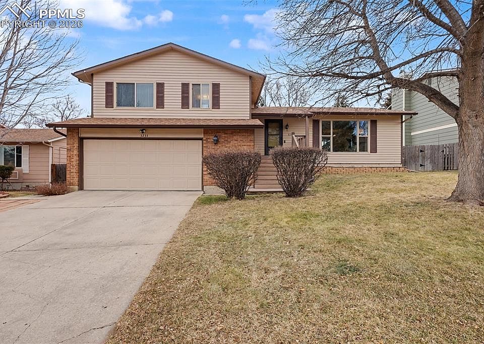 1st image of 3235 Blue Mountain Way
