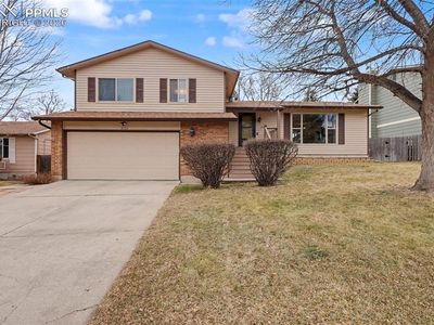 3235 Blue Mountain Way, Colorado Springs, CO, 80906