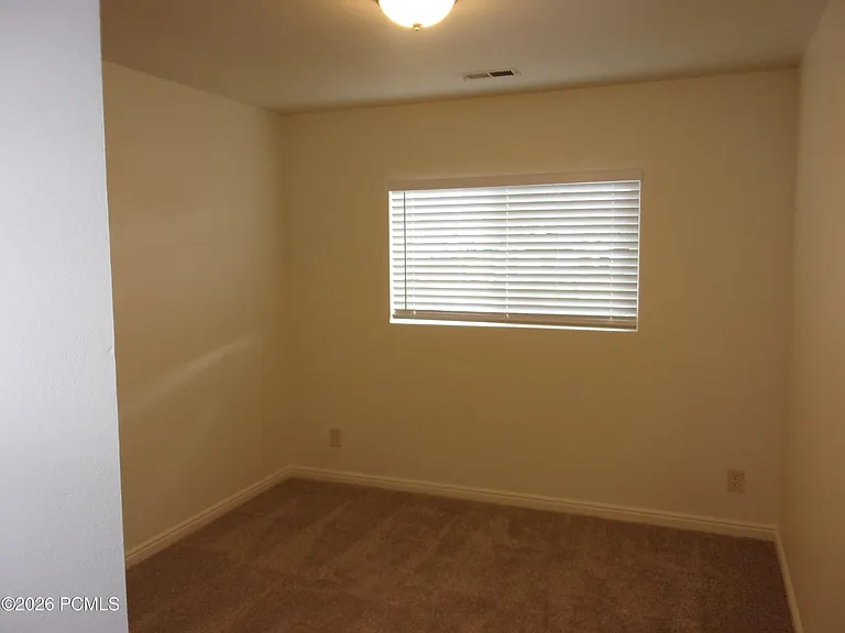 88 E Rainbow Way — Photo 25