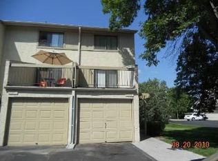 1735 Meadowlark Rd, Eagan, MN 55122