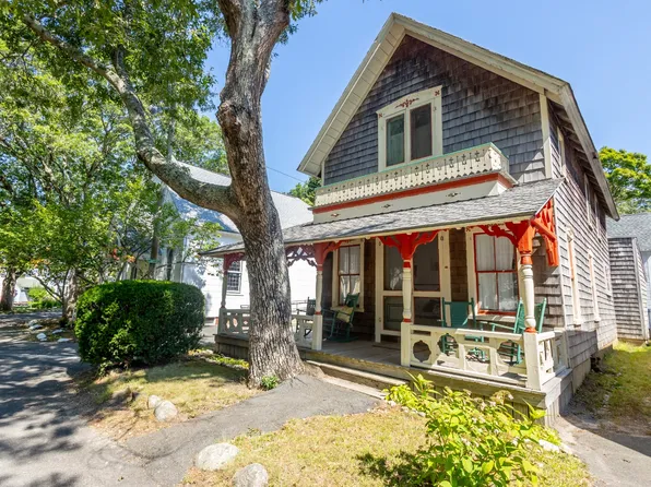41 Trinity Park, Oak Bluffs, MA 02557