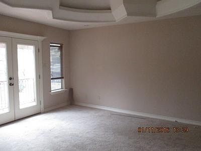 5th image of 7509 Delfina Dr