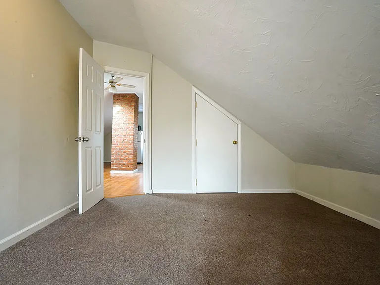 24 Oak Square Ave #2 — Photo 8