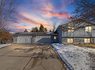 15165 Ellen Cir SE, Prior Lake, MN 55372