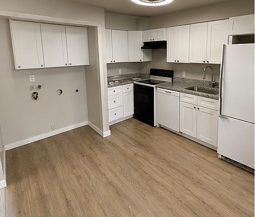 2nd image of 5820 S Main Point Blvd #1