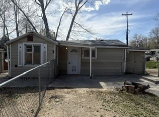 408 Hamilton St #1/2, Carlin, NV 89822