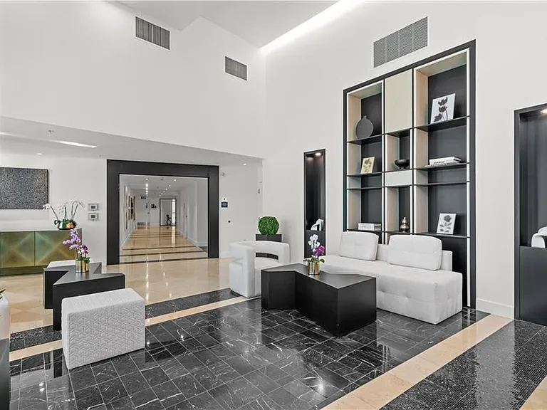 3141 Michelson Dr #1503 — Photo 30