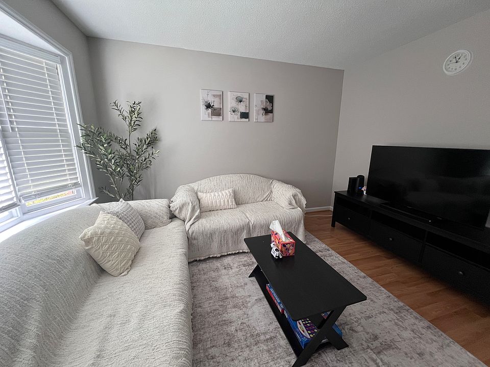 1st image of 107 Old Cooper Sq