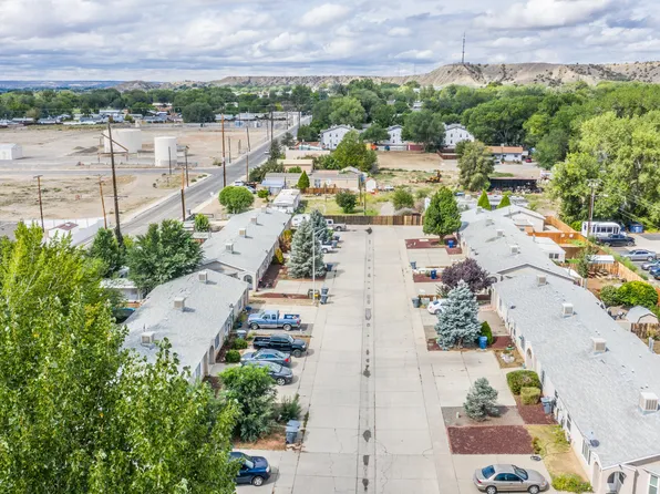 801 Hacienda Ln APT 4, Bloomfield, NM 87413