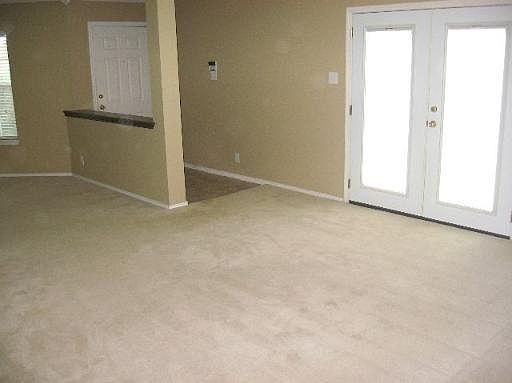 5th image of 16127 Ike Ln