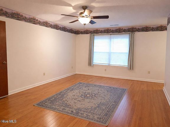 5th image of 200 Carolina Drive