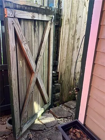 1018 Josephine St #A — Photo 26