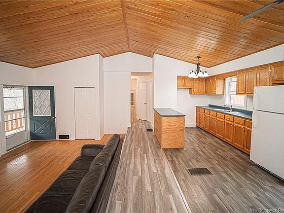 5th image of 45 Whittaker Rd
