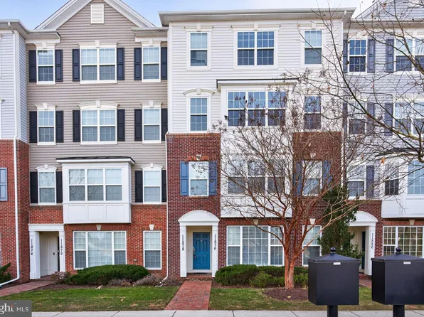 11878 Little Seneca Pkwy #1302, Clarksburg, MD 20871