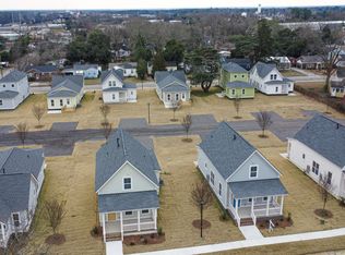 762 Poplar St, Cayce, SC 29033