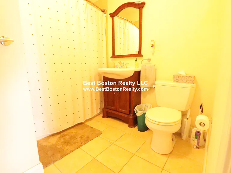 50 Craigie St #27 — Photo 6