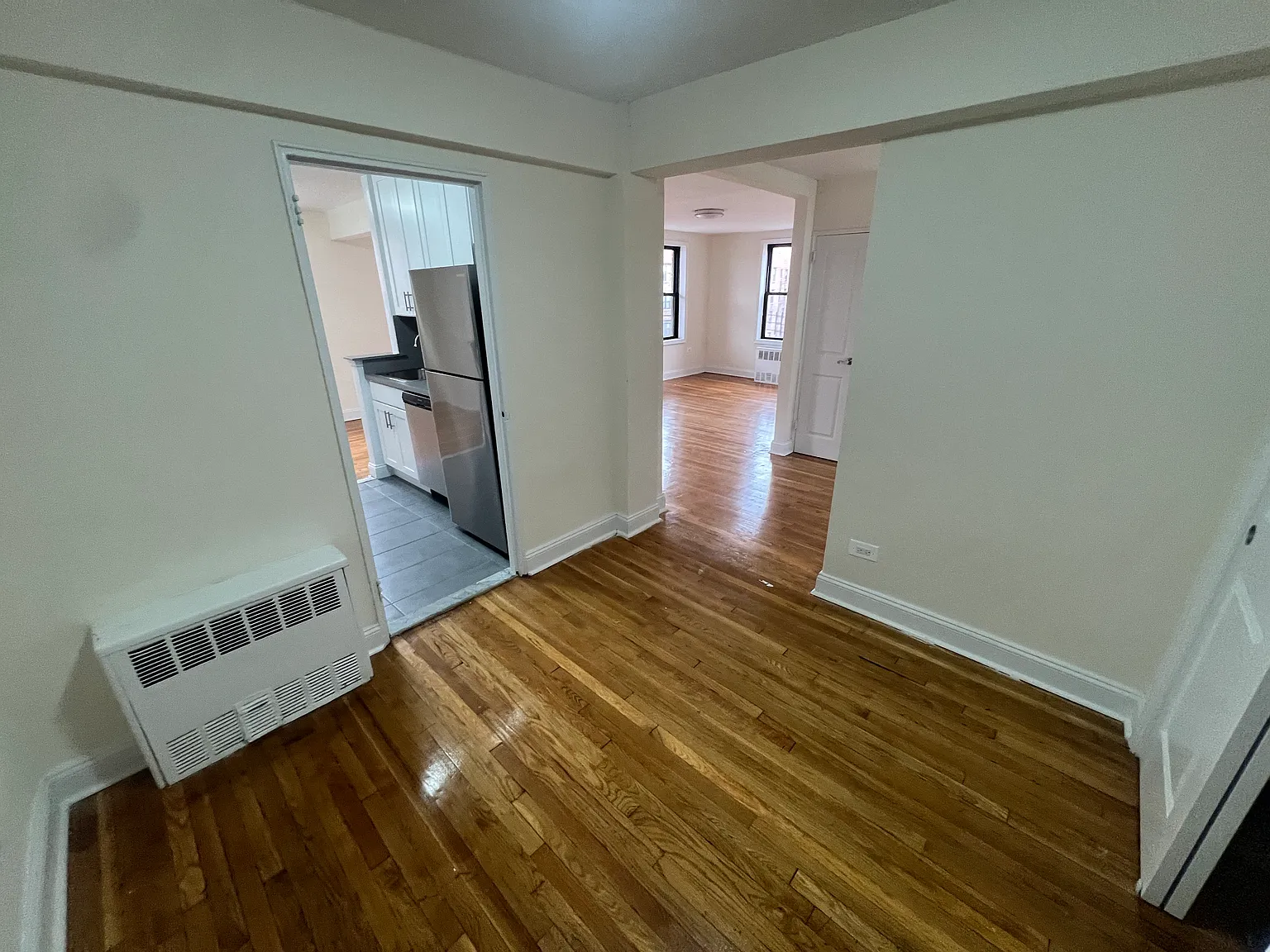 2 bed, 1175 sqft, $3,149 — Photo 3