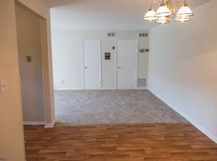 701 Nottingham Way, Flemington, NJ 08822