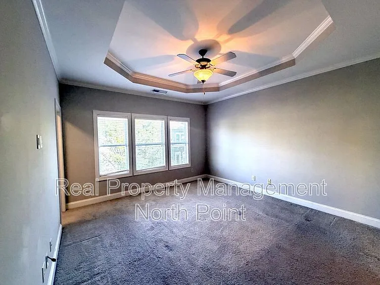 3026 Eltham Pl — Photo 19
