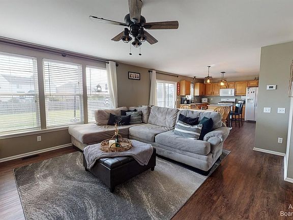 2nd image of 7626 Kenton Ct