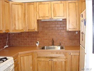 1st image of 6 Bailey Ct