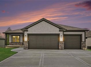 464 Green Dr, Lawson, MO 64062
