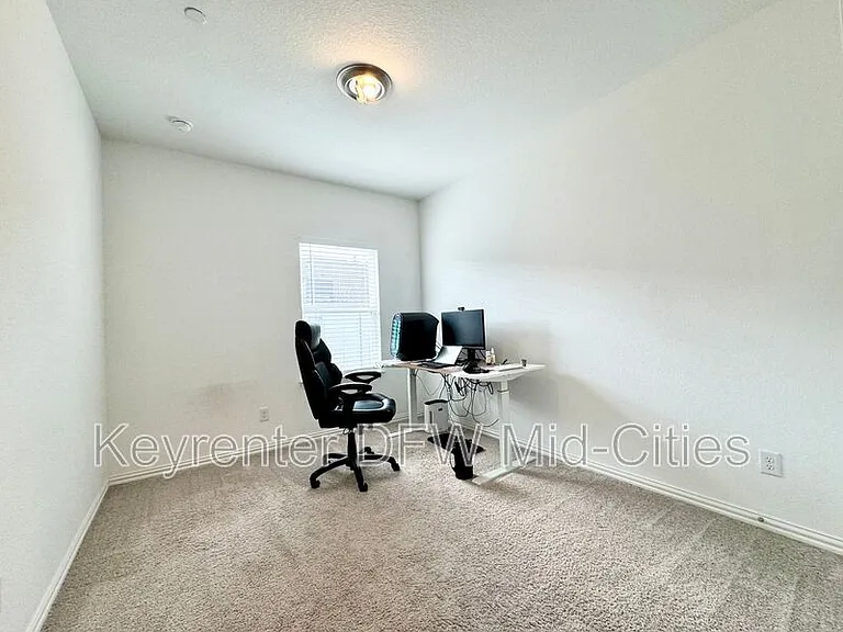 9927 Tolbert St — Photo 16