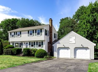 20 Barbara Cir, Woburn, MA 01801