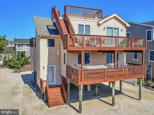 11 W Essex Ave, Harvey Cedars, NJ 08008