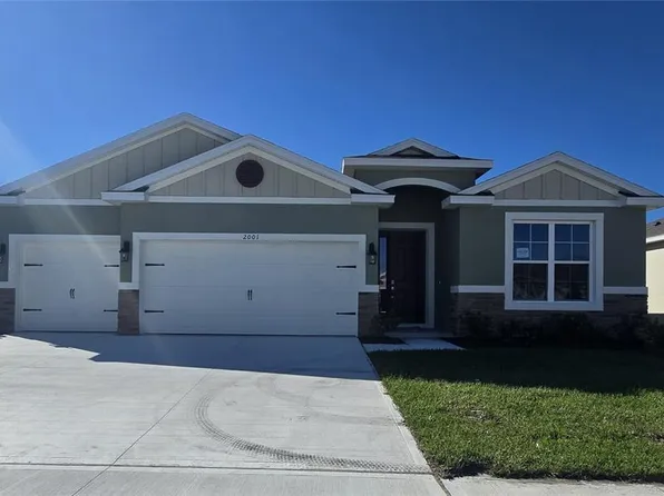 2001 Walnut Creek Dr, Kissimmee, FL 34744