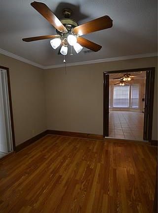 5th image of 49 Schill Ave