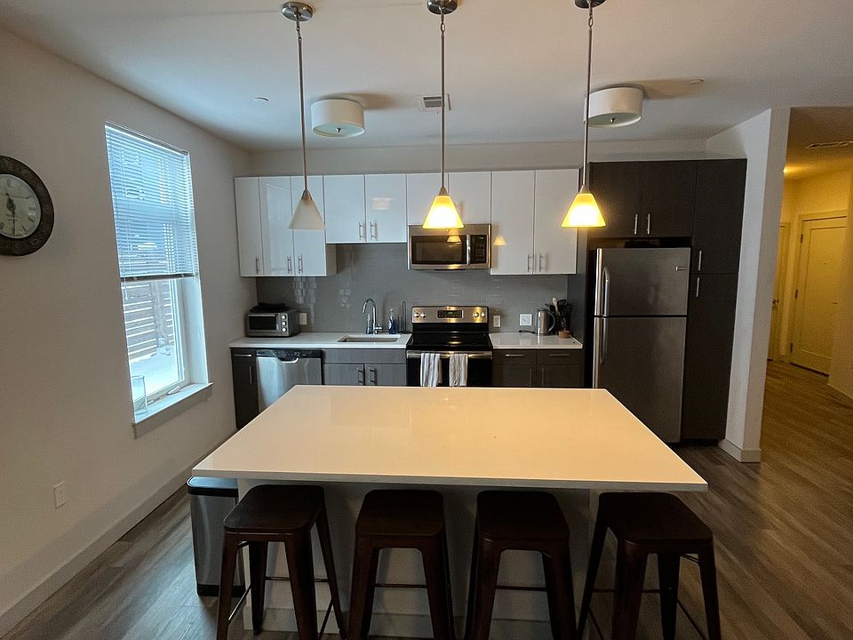 1st image of 99 Tremont St #118