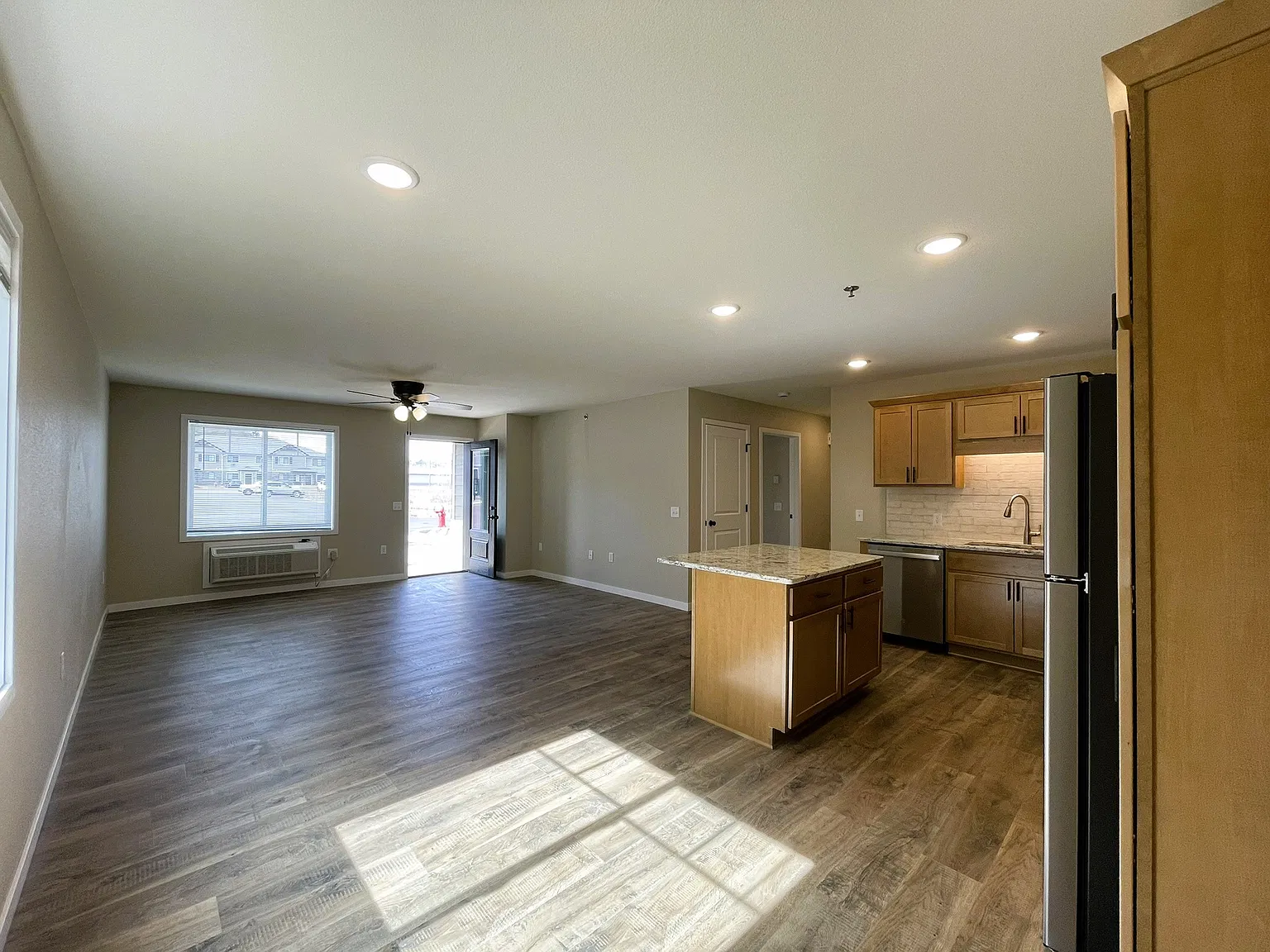 5574 Timber Trl - Unit 4 — Photo 3