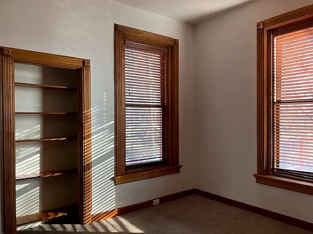 2121 Saint James Ave — Photo 6