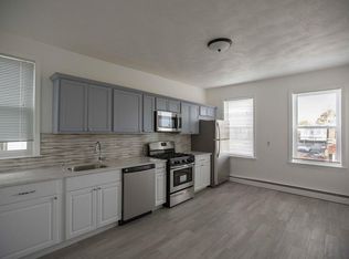 106 Everett St #3, Boston, MA 02128