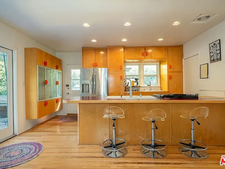 4100 Tilden Ave — Photo 11