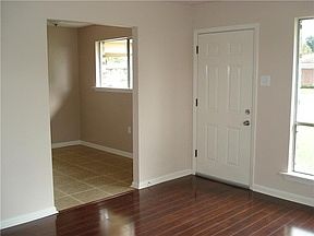 5th image of 1512 Dogwood Dr