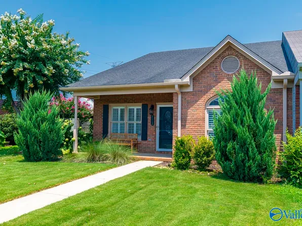 2112 Yorkshire SE, Decatur, AL 35601