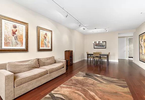 2nd image of 181 E 90th St APT 5E