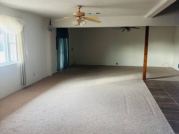 3rd image of 801 Yucca St