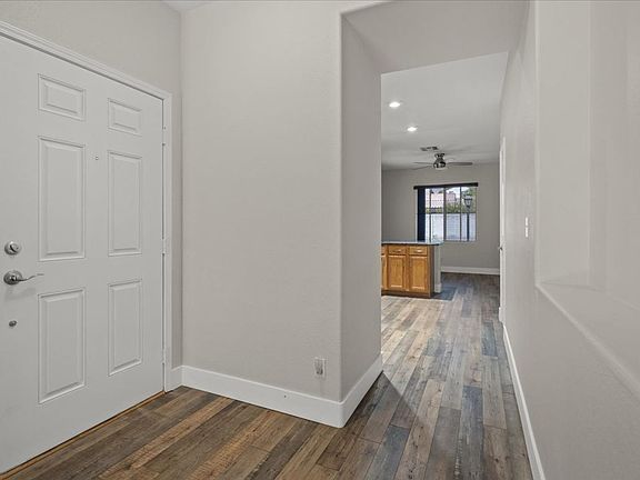 3rd image of 4580 Yellow Harbor St