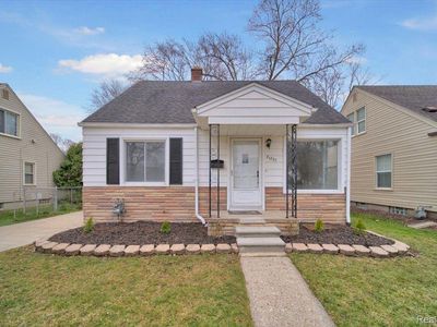 21237 Carlysle St, Dearborn, MI, 48124