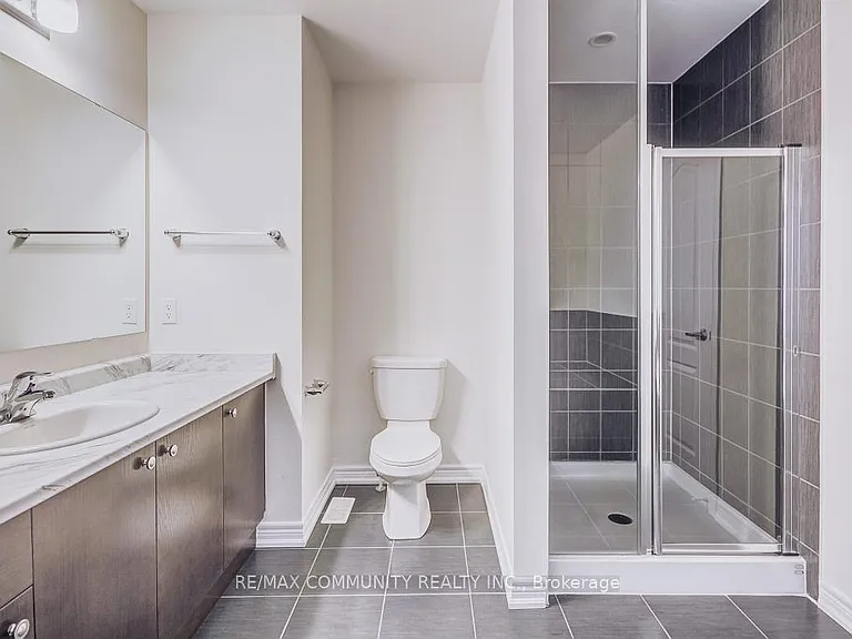 2436 New Providence St — Photo 16