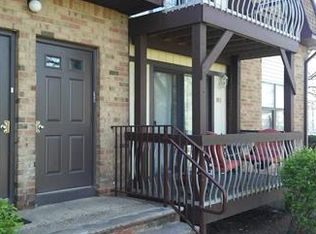 912 N Oaks Blvd, North Brunswick, NJ 08902