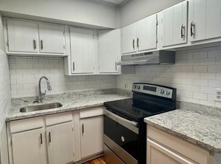 203 S College St UNIT 5, Brandon, MS 39042